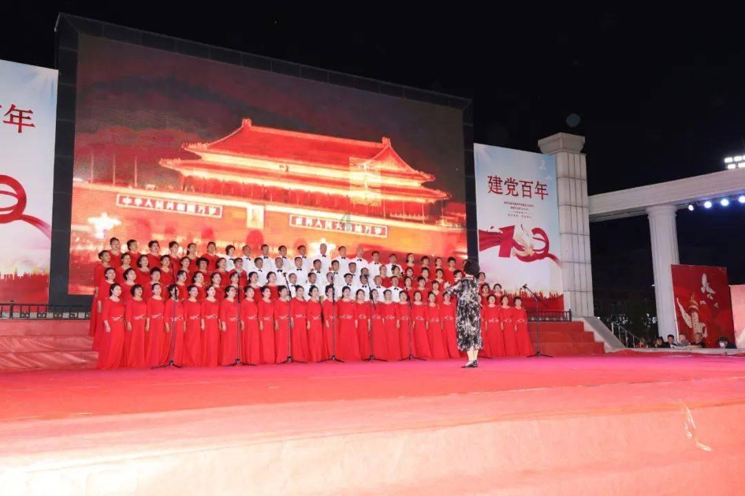 孙俪与宋慧乔同穿粉色裙子,两人差距有多大?-专业问答平台,精准解答你的疑问!