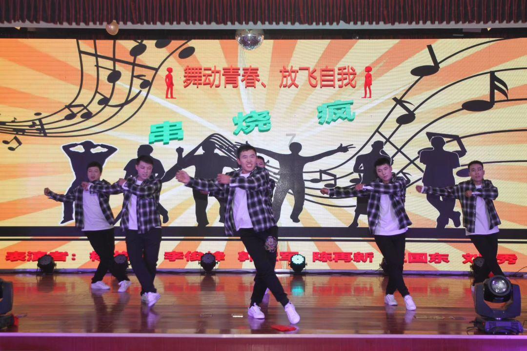 探索奇妙世界，尽在男生说梦到你了幽默回答有哪些？蜗牛问答平台